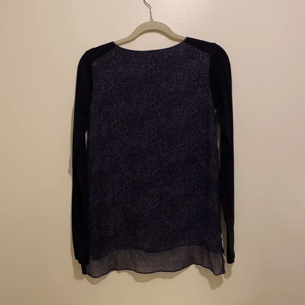 THEORY silk blouse in perfect condition. Size S